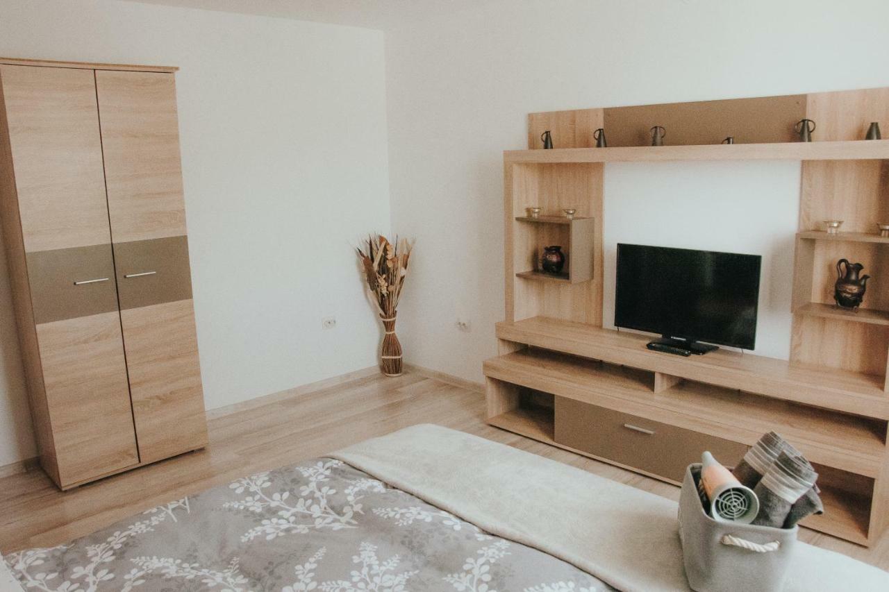 Apartament 1 Decembrie Alba Iulia Exterior photo
